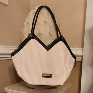 Cream and Black Shoulder Bag